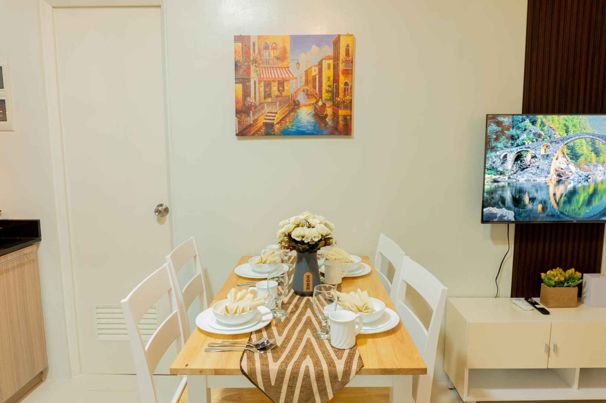 Palawan Modern Living In A Thoughtfully Designed Staycation Near Airport - B1 5Kunzite Puerto Princesa Buitenkant foto