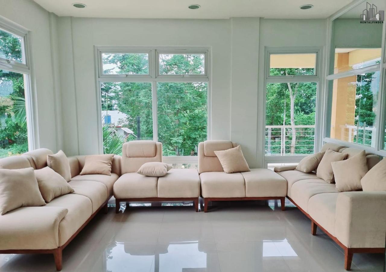 Palawan Modern Living In A Thoughtfully Designed Staycation Near Airport - B1 5Kunzite Puerto Princesa Buitenkant foto